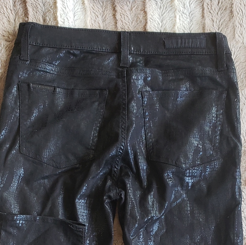 ROCK AND REPUBLIC‎ FAUX LEATHER PANTS..SIZE 10M - Picture 7 of 7